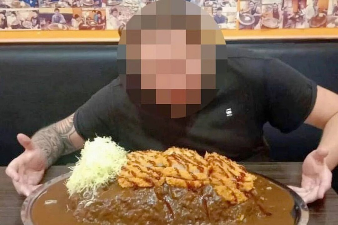 8kg 카레 40분안에 먹기 도전 남...